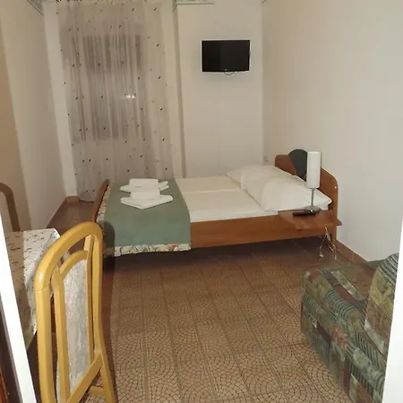 Marica - Sobe, Zimmer,